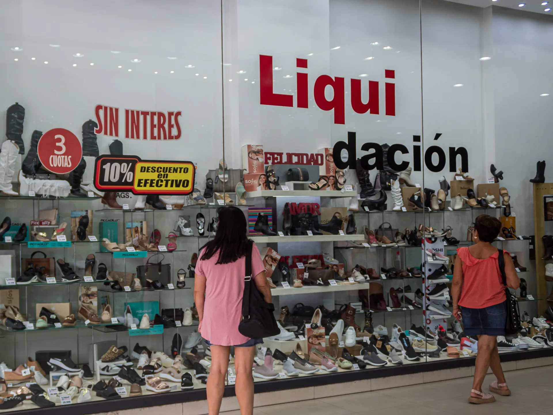 In Argentina, locals are taking loans to buy food | Debt