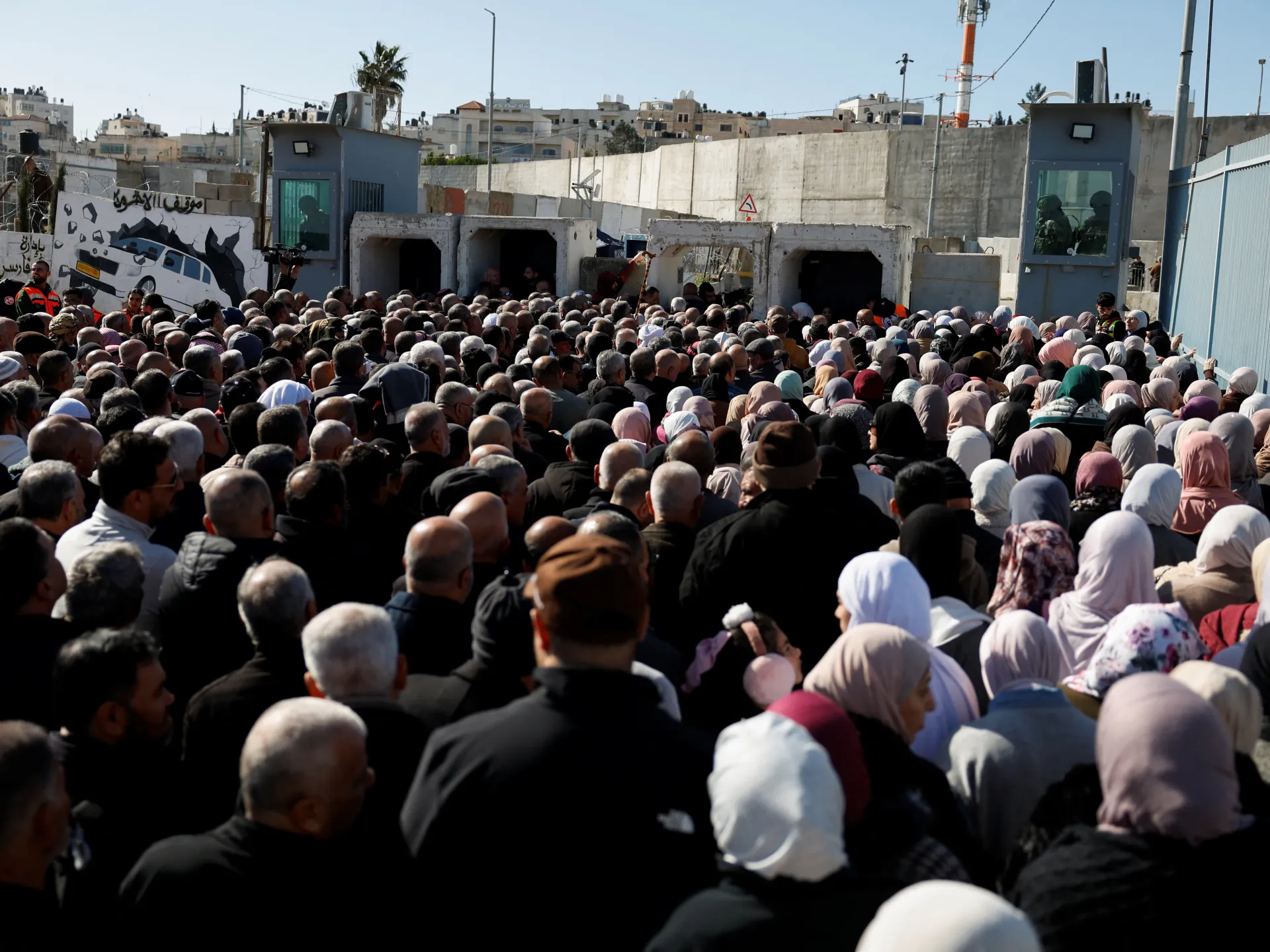 Israel blocks Palestinians from first Friday prayers of Ramadan at Al-Aqsa | Israel-Palestine conflict News