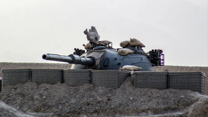 Pakistan bombs Kabul and Taliban strongholds