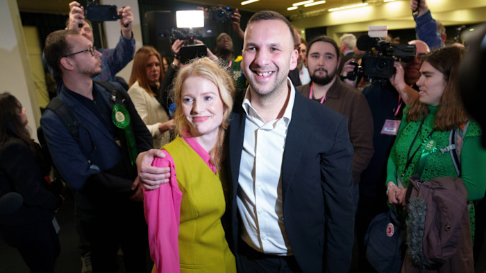 Starmer under pressure after Greens secure historic by-election victory