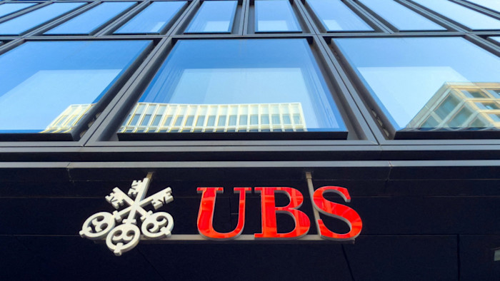 UBS ordered to give Credit Suisse shareholders access to valuation documents