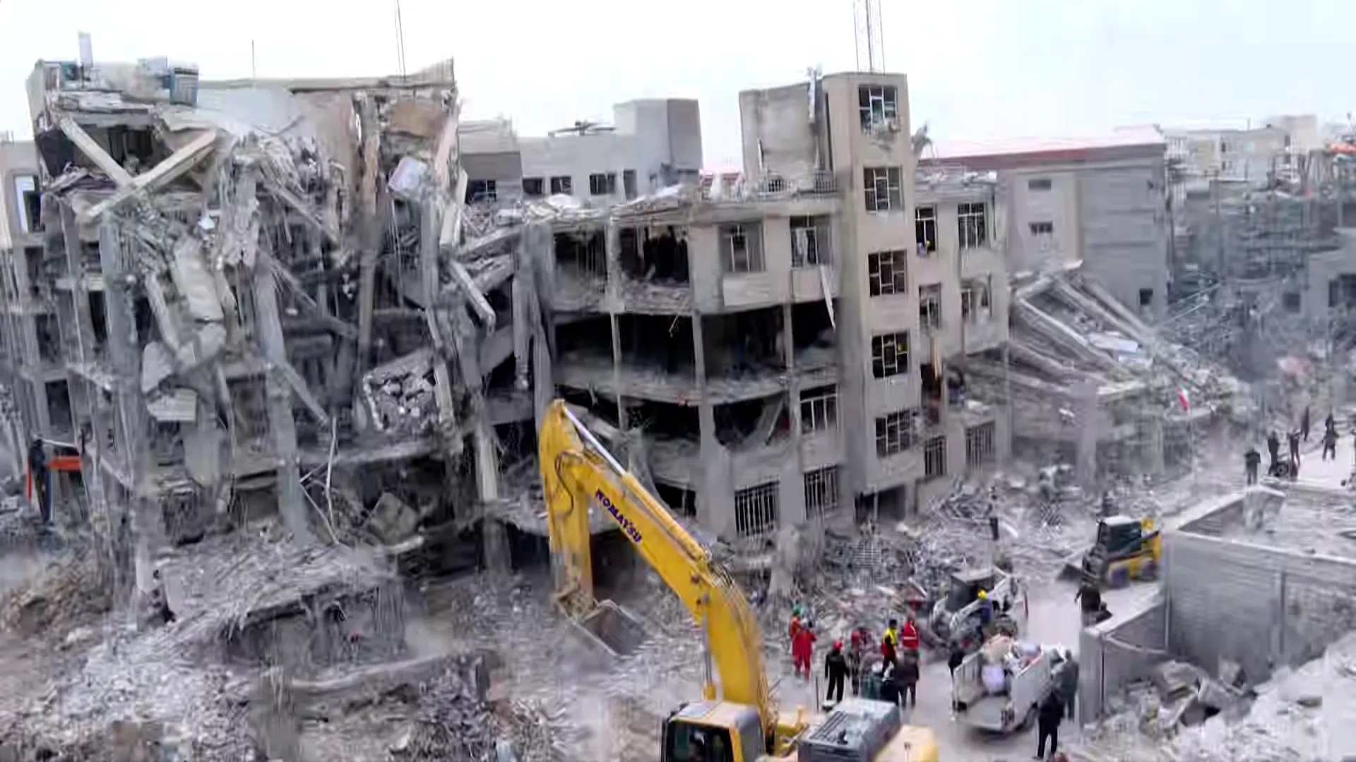 Al Jazeera reporter sees destruction in Tehran neighbourhood | US-Israel war on Iran News