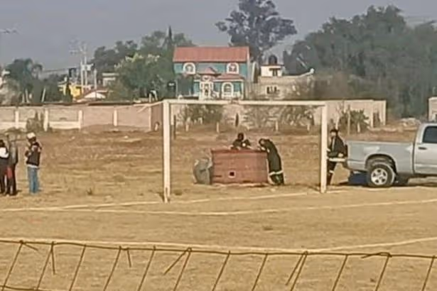 Brit tourists in Mexico hot air balloon crash horror as one fights for her life