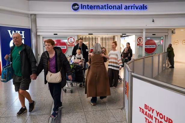 Foreign Office issues major update on flights for Brits stranded in Middle East