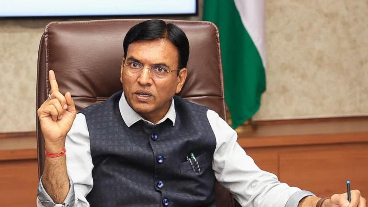 Sports Minister Mansukh Mandaviya leads push for F1 revival in India, meets FMSCI officials