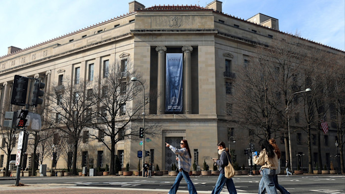 US seeks to revive battle with four law firms over executive orders