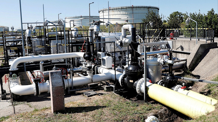 Volodymyr Zelenskyy challenges Europe over Russian oil imports